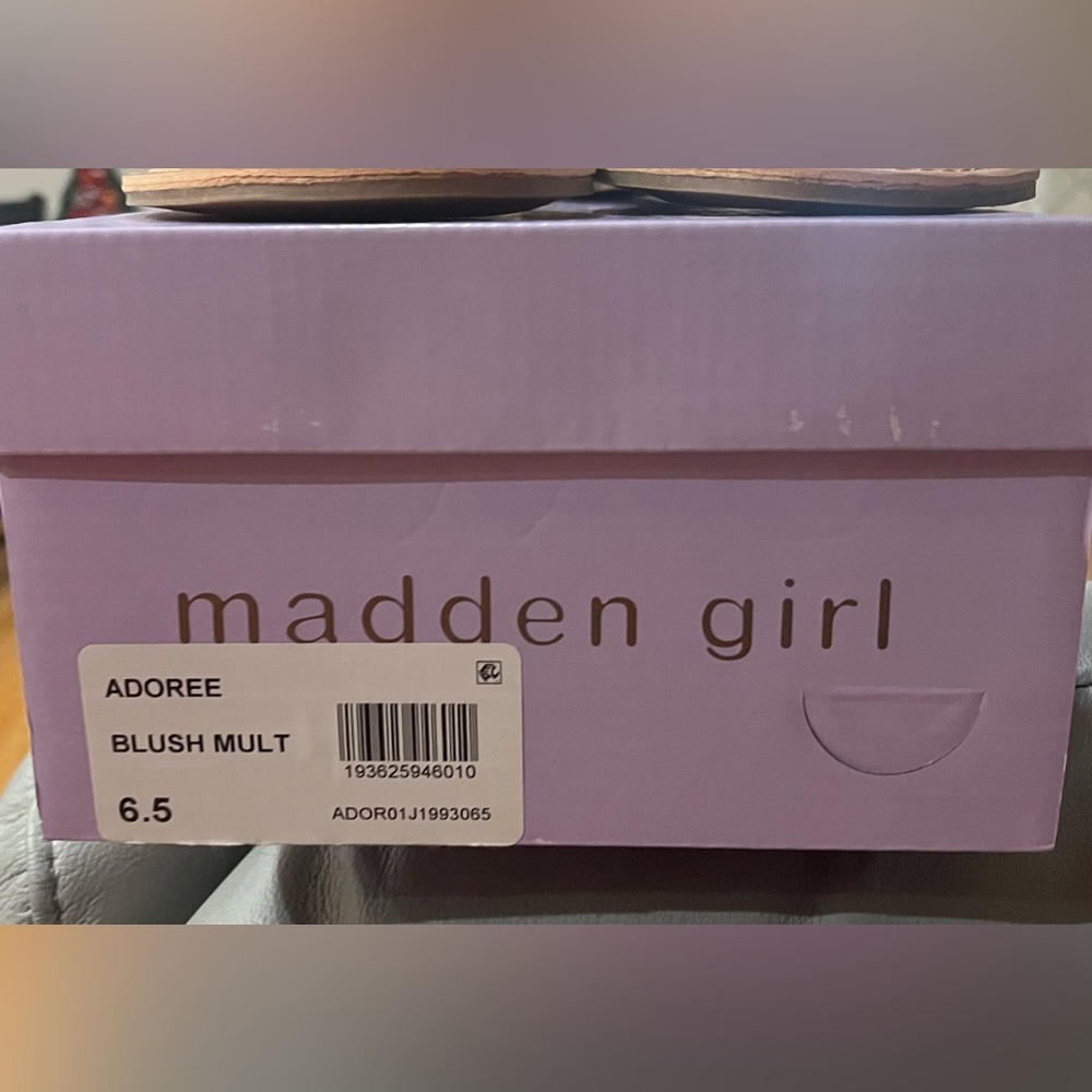 Shoes 
Madden Girl
Sandals with bling